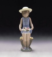 "My Flowers" Glazed Porcelain Figurine by Llardro